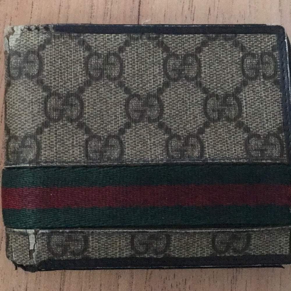 Men’s Gucci Wallet
